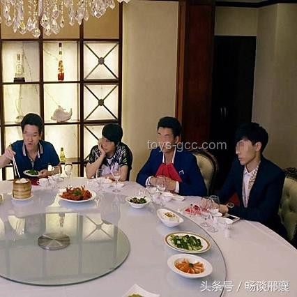 在学校挑战找陌生同学蹭饭的解决方案